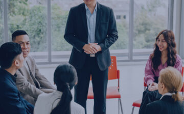 Bagaimana Kepemimpinan Efektif Membentuk Tim dan Budaya Kerja