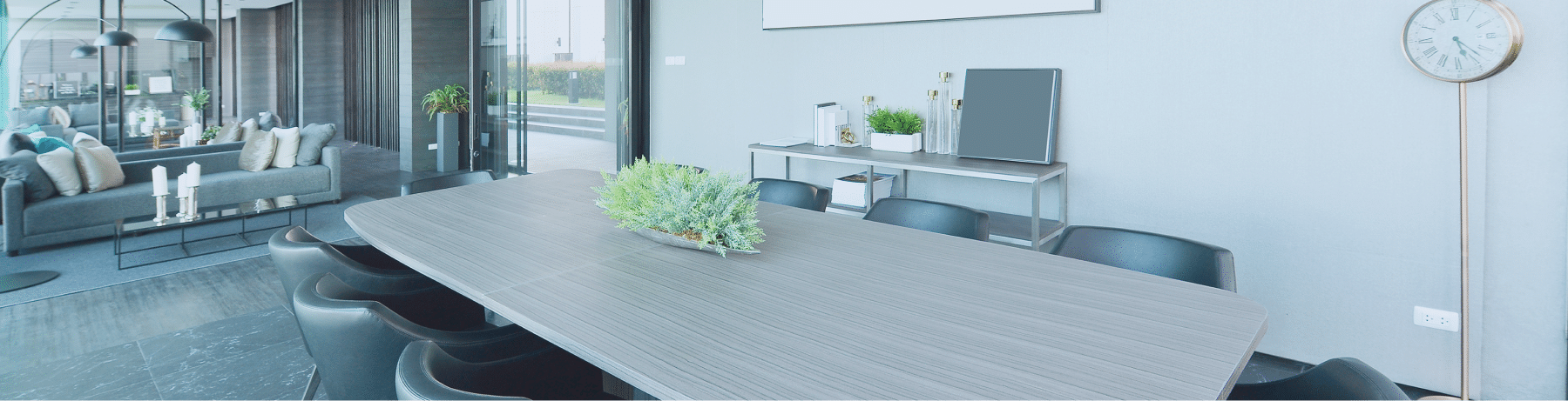 Banner Executive performance coaching Executive performance coaching terpercaya di Indonesia - ruang rapat eksekutif modern dengan meja besar dan suasana nyaman untuk meningkatkan performa kepemimpinan perusahaan