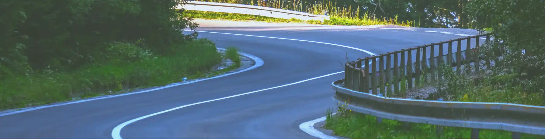 Program pengembangan eksekutif dan talenta berdurasi 3–6 bulan yang mengintegrasikan coaching dan pelatihan terstruktur, didampingi
coach bersertifikasi ICF, serta diperkuat teknologi AI untuk memastikan pertumbuhan kepemimpinan yang terukur dan berkelanjutan.