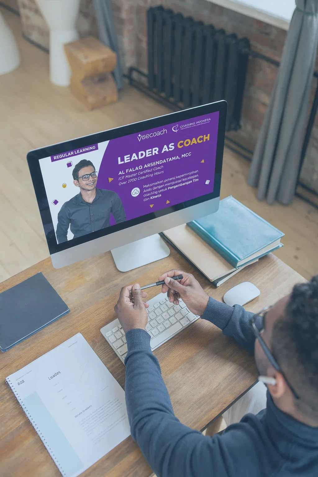 Metodologi Coaching Digital Learning Leader as Coach, Implementasi Coaching Internal, AI Roleplay Simulations dan Monitoring and Smart Analytics.